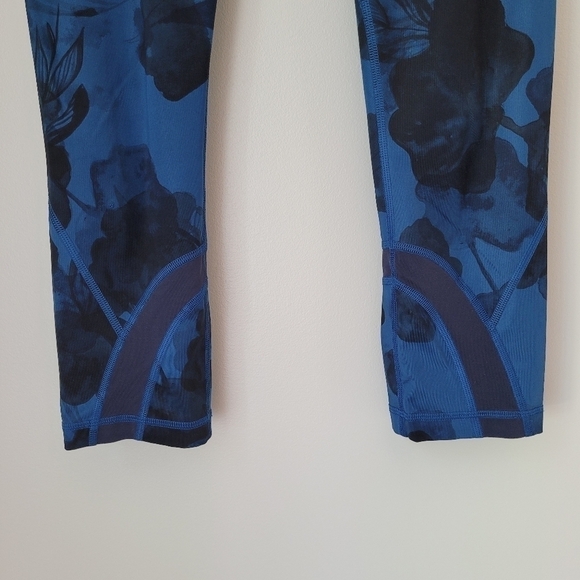 LULULEMON Wunder Under Crop II *Full-On Luxtreme - Picture 6 of 12